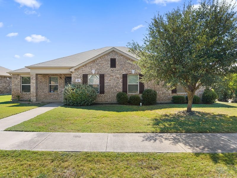 704 Snowy Orchid Dr, DeSoto